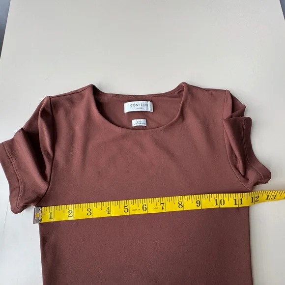 ARITZIA Babaton Contour Short Sleeve Tee - Mocha Brown-2XS - Picture 8 of 13